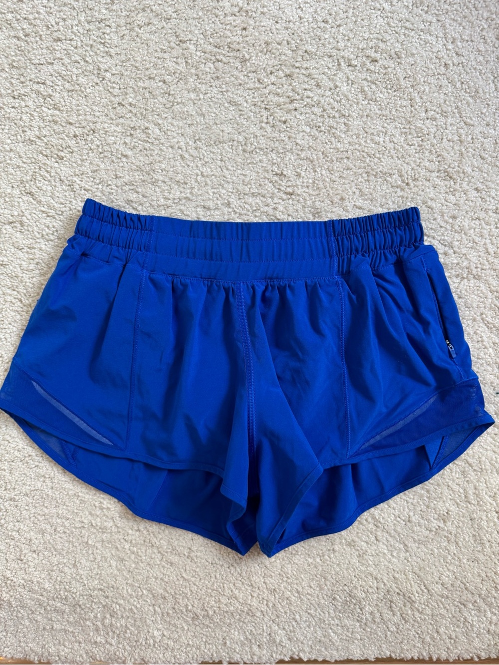 Lululemon - Hotty Hot Shorts - Low-Rise Running Shorts
